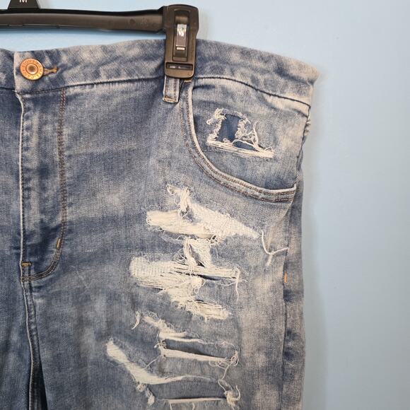 24R American Eagle Next Level Stretch Hi-rise Distressed Ripped Jegging - Picture 3 of 8